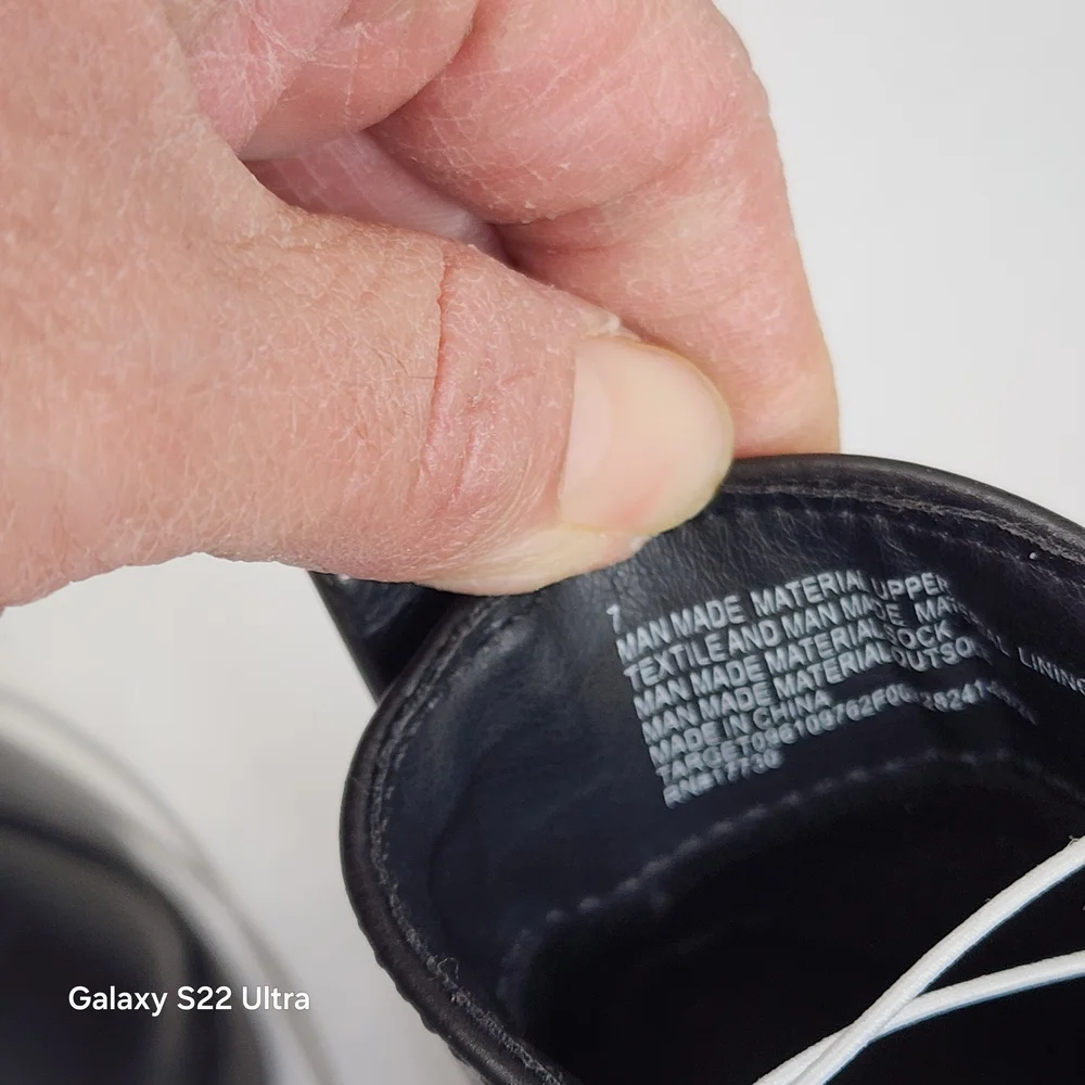 Time and Tru Black Ankle Booties with White Laces - Picture 4 of 6